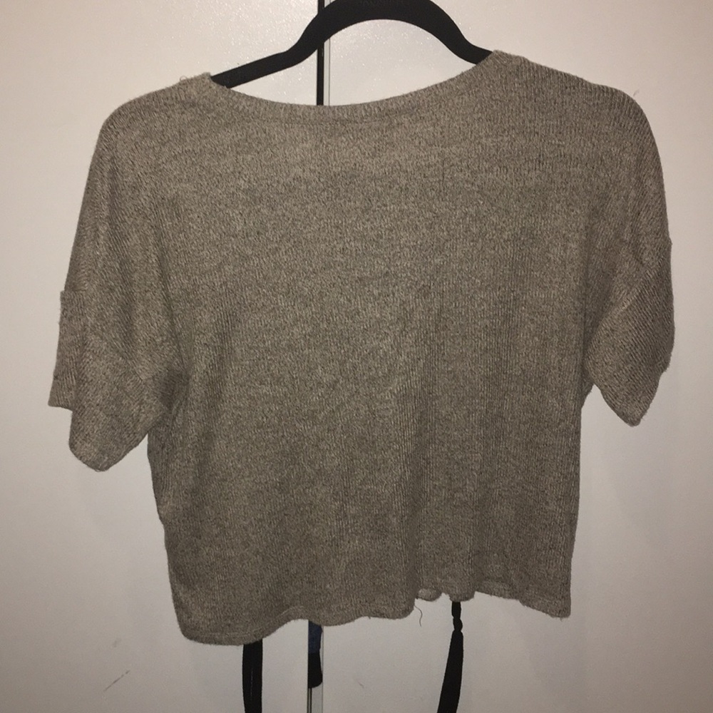 Beige/grey Top - Picture 4 of 4